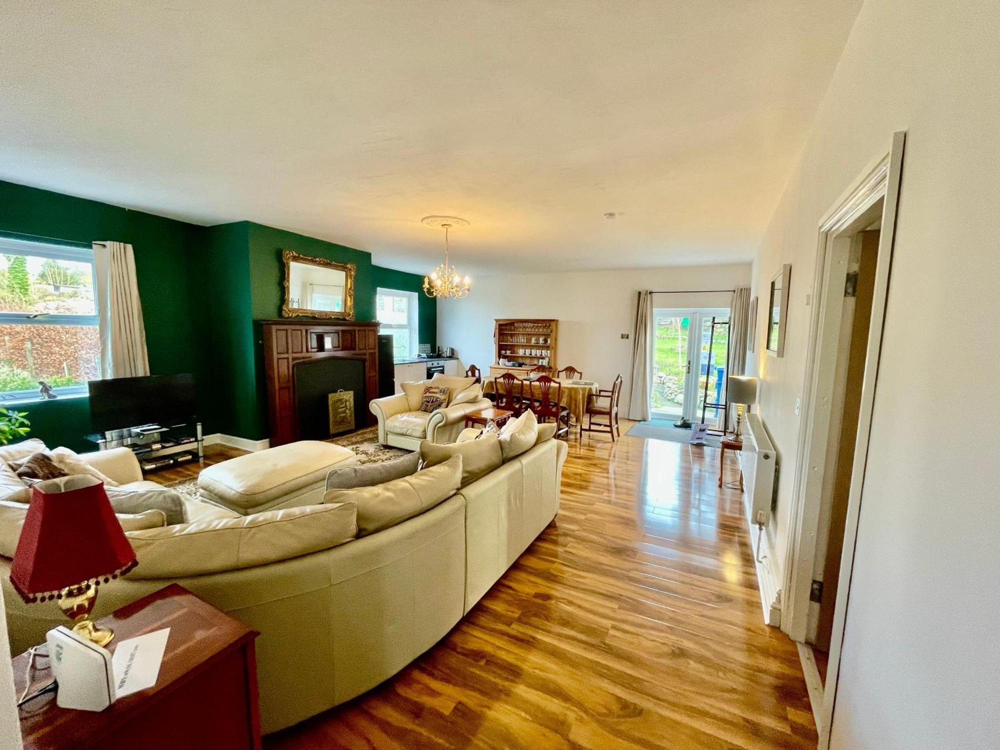 Spacious 3 Bedroom Garden Apartment In Snowdonia National Park Garndolbenmaen 外观 照片
