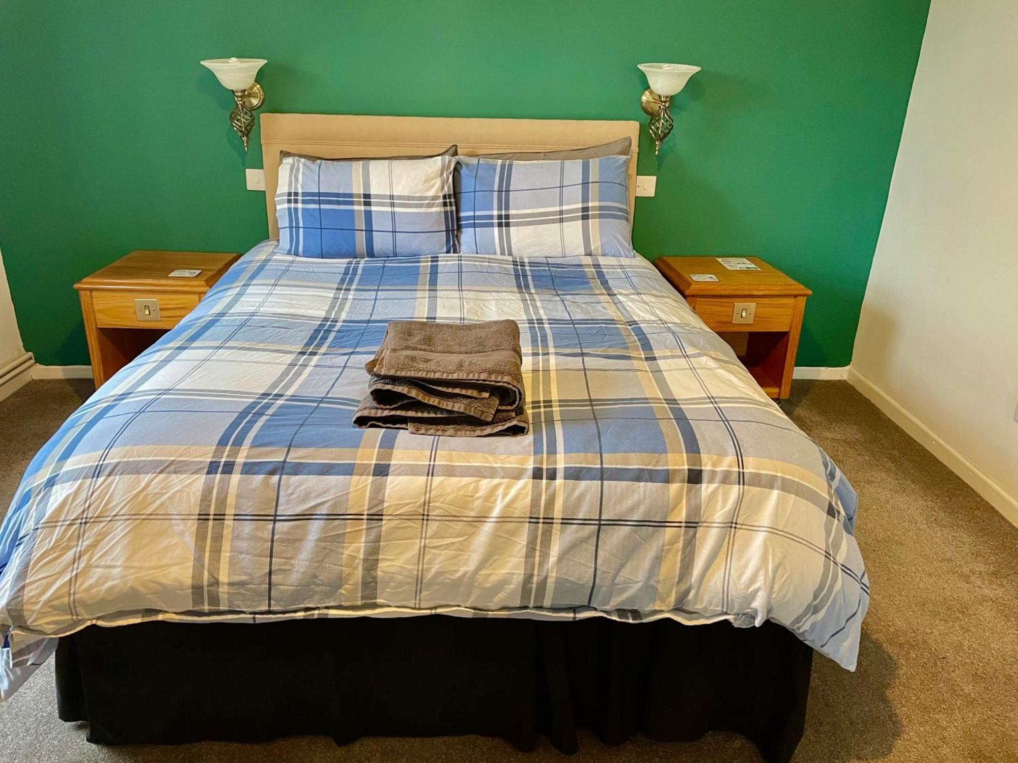 Spacious 3 Bedroom Garden Apartment In Snowdonia National Park Garndolbenmaen 外观 照片